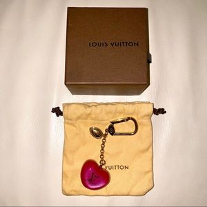 LOUIS VUITTON Apple GHW Keychain